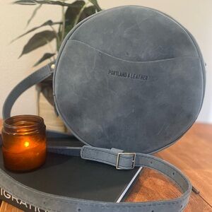 Portland Leather Goods Circle Crossbody Bag – Large – Slate Blue / Storm